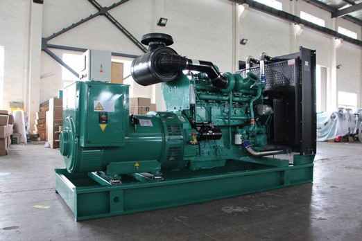 洛江320kw康明斯柴油发电车出租组图片 洛江320kw康明斯柴油发电车出租组图片